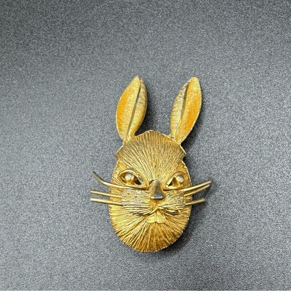 Vintage BSK Gold-Toned Rabbit Easter Bunny Pin Brooch